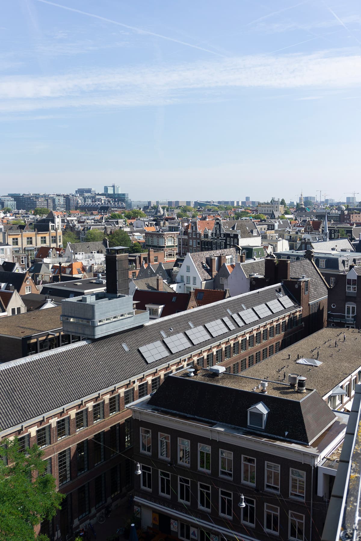 Mat zwart zonnedak | Adyen | Solarix