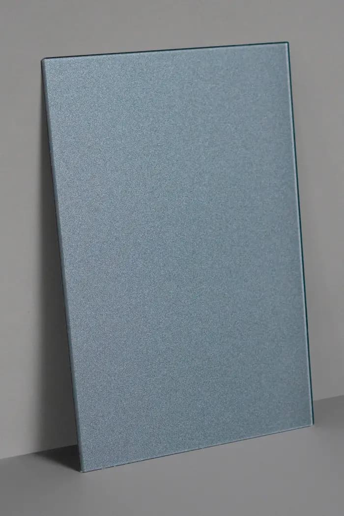 Metallic donkergrijs gekleurd zonnepaneel ME-867 | Metallic dark gray coloured solar panel ME-867 | Metallisch dunkelgrau gefärbtes Solarmodul ME-867 | Solarix